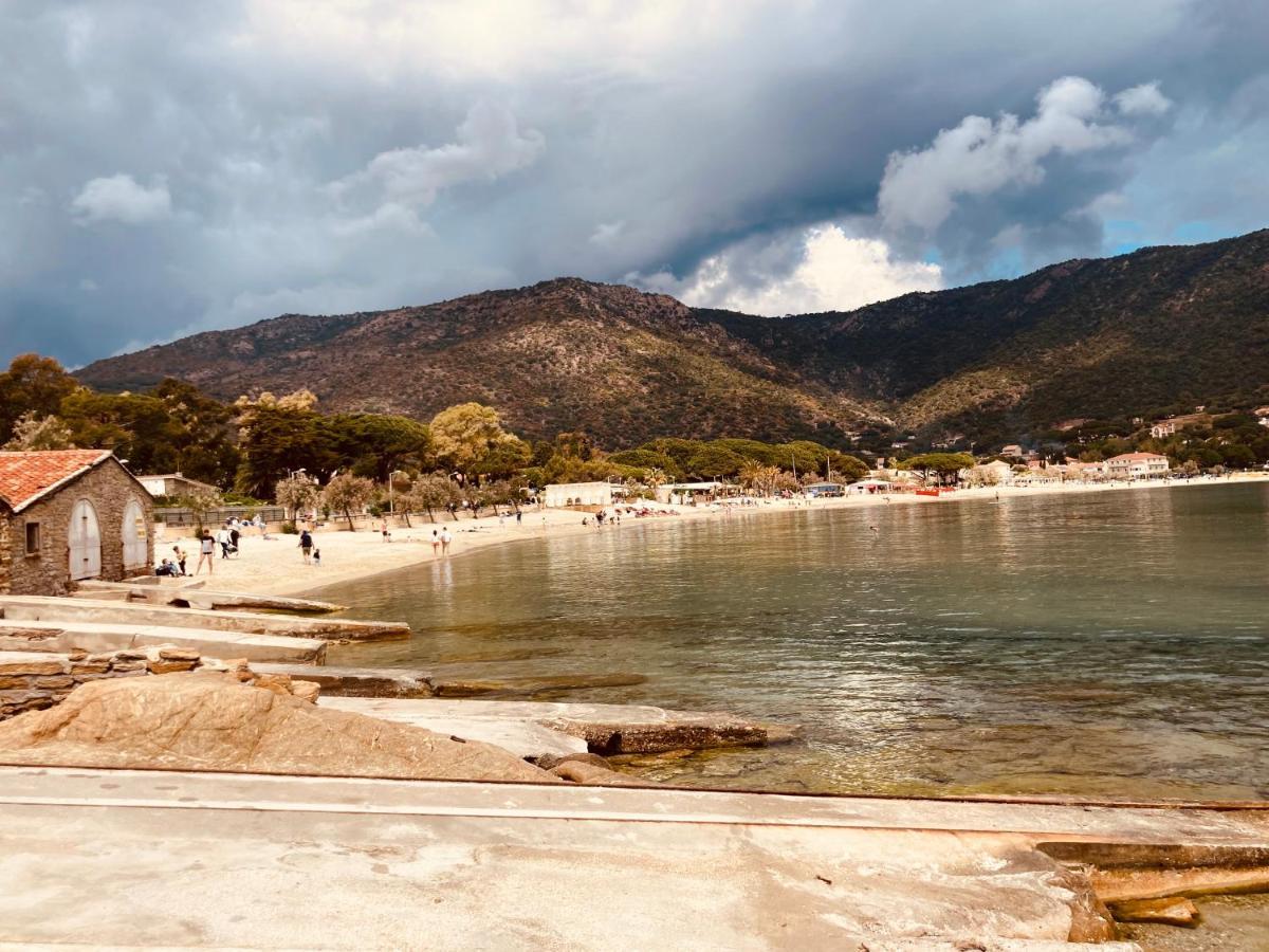 Duplex Vue Mer Plage De Saint-Clair Le Lavandou Exterior foto